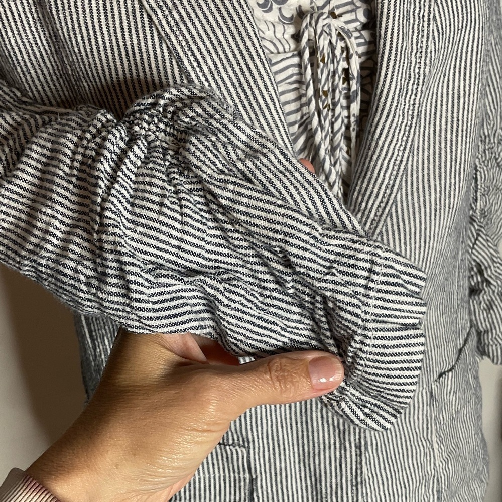 Max Studio Blue Stripe Linen Blend Ruched Sleeve Notch Collar Blazer Size XSmall - Picture 5 of 9